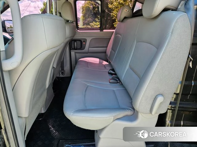 Hyundai The New Grand Starex id 4420592 из Кореи 7