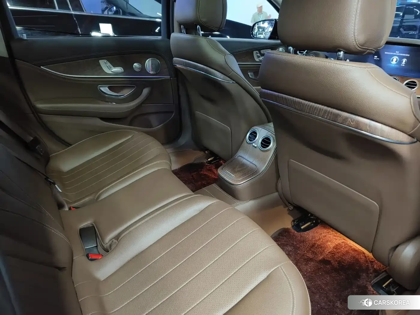 Mercedes-Benz E-Class id 4653815 из Китая 7