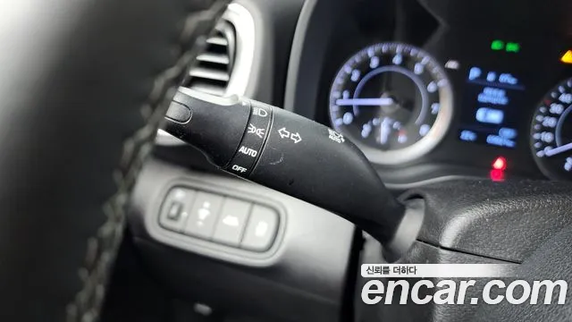 Hyundai Venue id 2695051 из Кореи 7