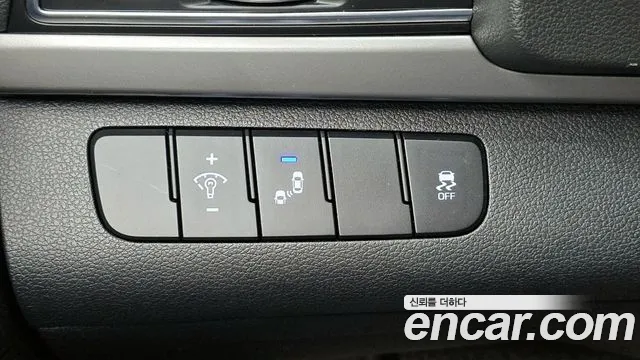 Hyundai Avante AD id 2583313 из Кореи 7