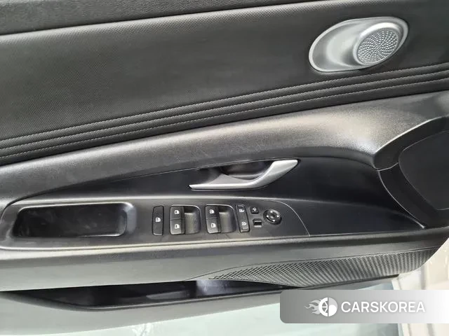 Hyundai Avante (CN7) id 3640431 из Кореи 7