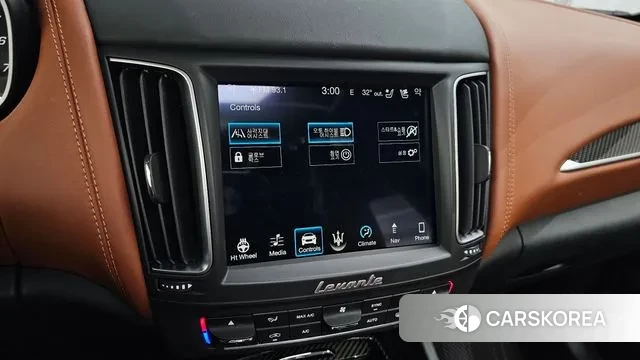 Maserati Levante id 3065990 из Кореи 7