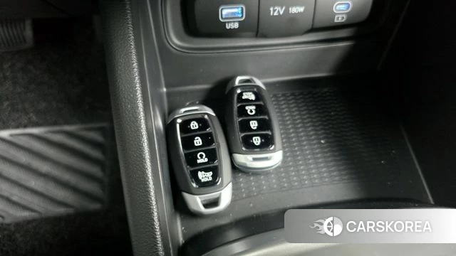 Hyundai Venue id 3939849 из Кореи 7