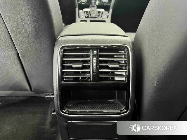 Volkswagen Magotan id 4290772 из Китая 7