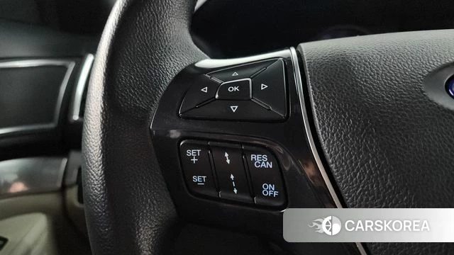 Ford Explorer id 4196877 из Кореи 7