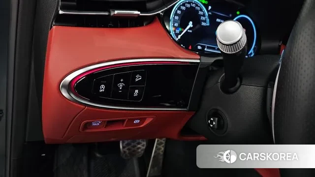 Genesis GV70 id 3697596 из Кореи 7