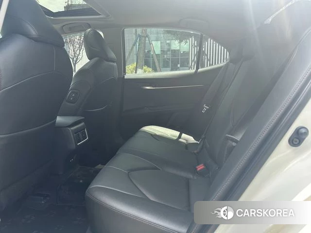 Toyota Camry id 4207158 из Китая 7