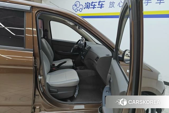 Wuling Automobile Wuling Hongguang id 3769100 из Китая 7