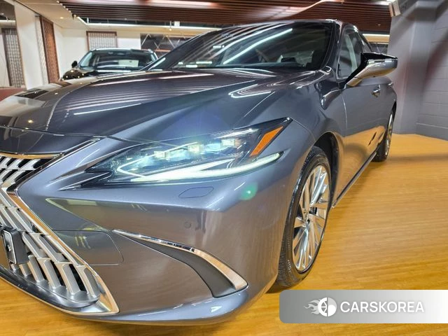 Lexus ES300h 7th generation id 4511094 из Кореи 7