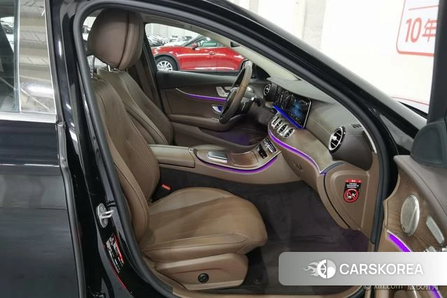 Mercedes-Benz E-class id 4297876 из Китая 7