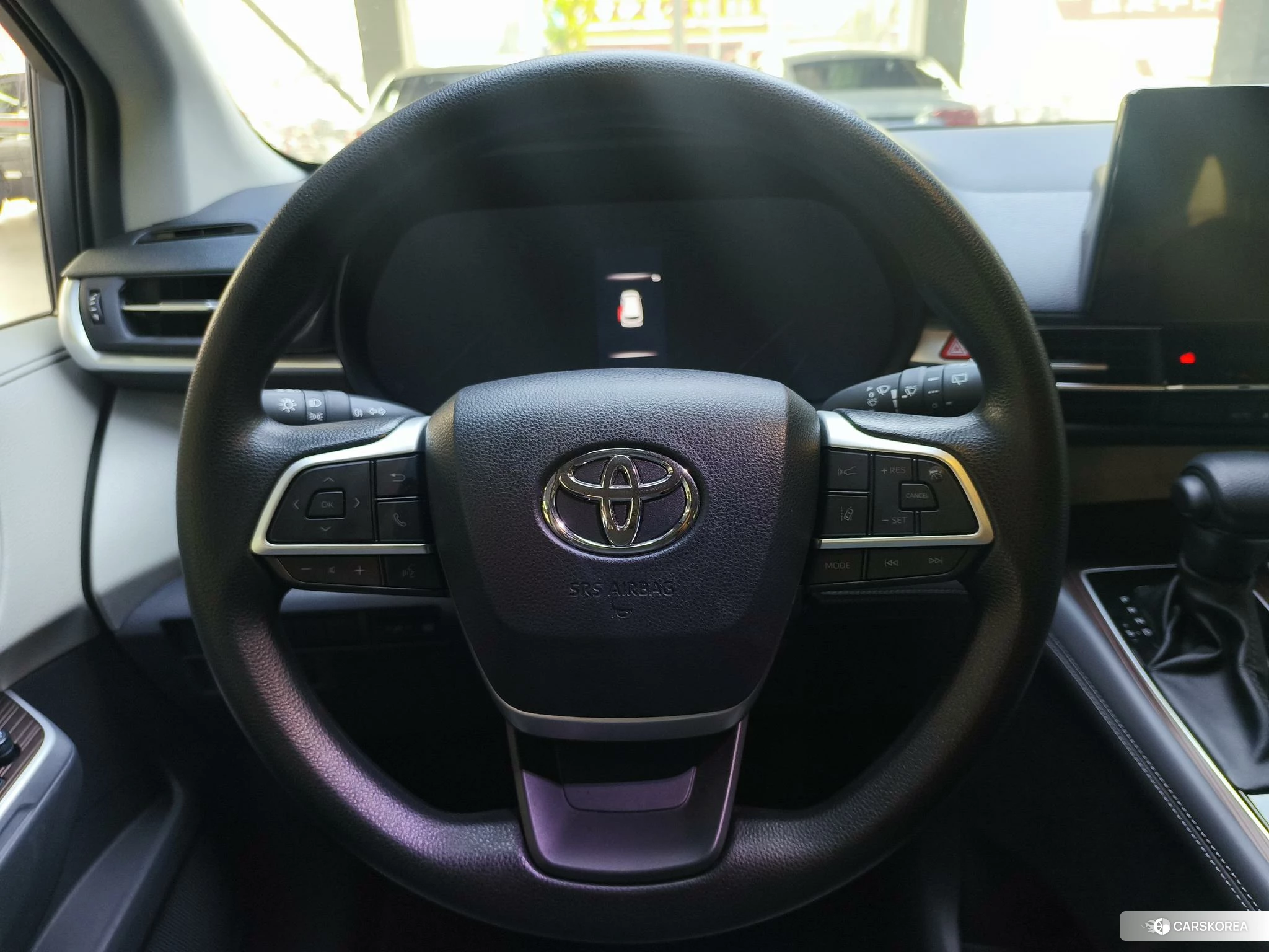 Toyota Grevia id 4485427 из Китая 7