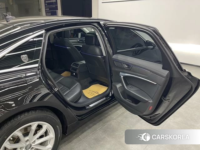 Audi A6L id 4273806 из Китая 7