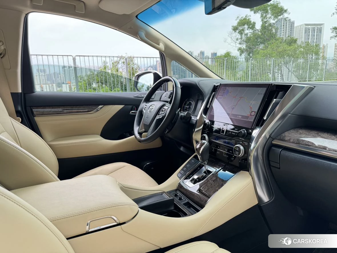 Toyota Alphard id 4461280 из Китая 7