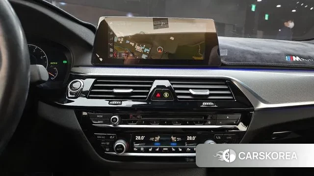 BMW 5 Series (G30) id 3547151 из Кореи 7