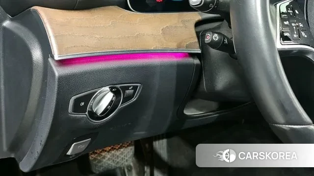 Mercedes-Benz E-Class W213 id 3017274 из Кореи 7