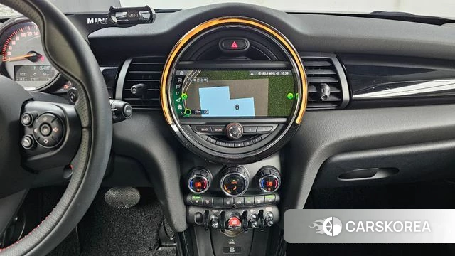 Mini Cooper S id 3965716 из Кореи 7