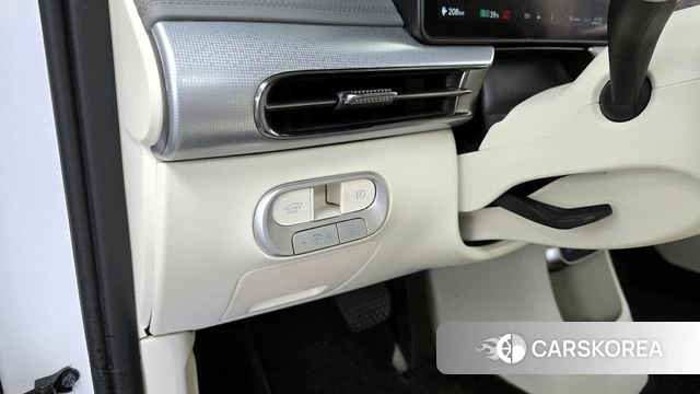 Genesis GV60 id 3877303 из Кореи 7