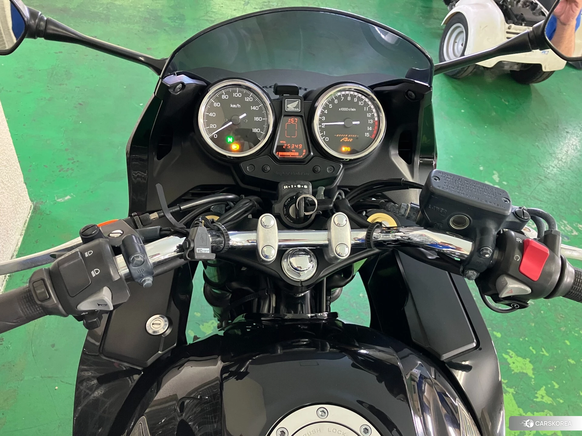 Проданный Honda CB400SF BOLDOR ABS id 4320417 из Японии, фото 7