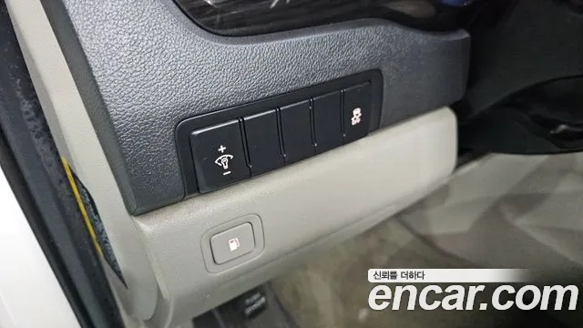 Kia The New Carnival id 2928099 из Кореи 7