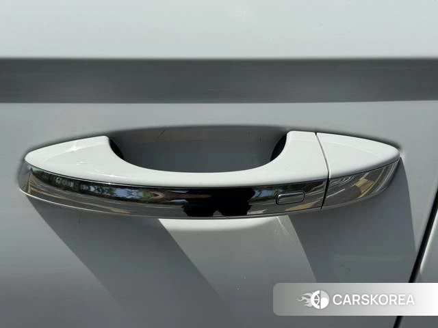 Skoda Krok id 4387479 из Китая 7