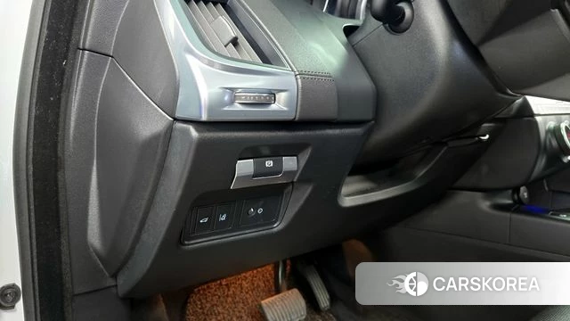 Jaguar E-PACE id 3936530 из Кореи 7