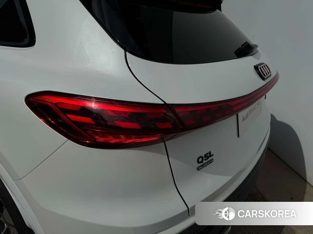 Audi Q5L id 4205717 из Китая 7