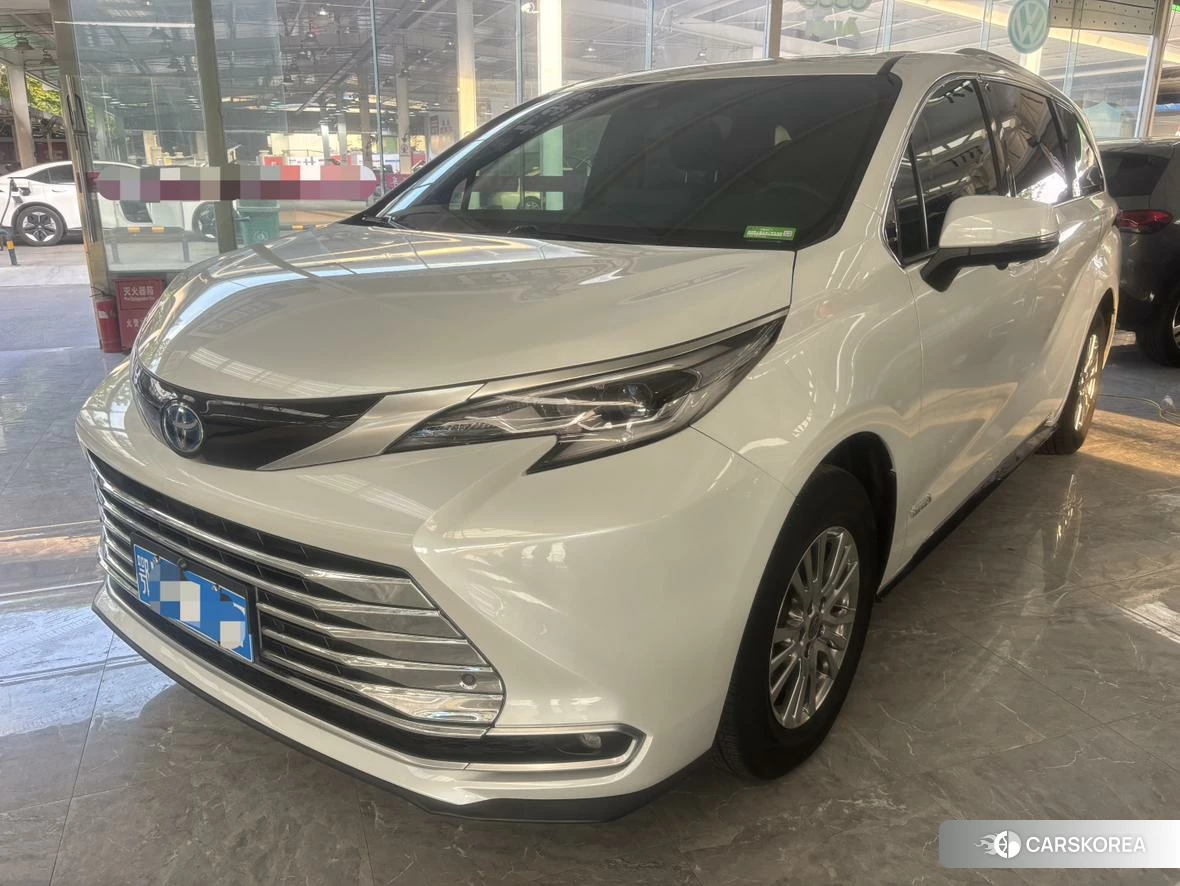 Toyota Saina id 4420800 из Китая 7