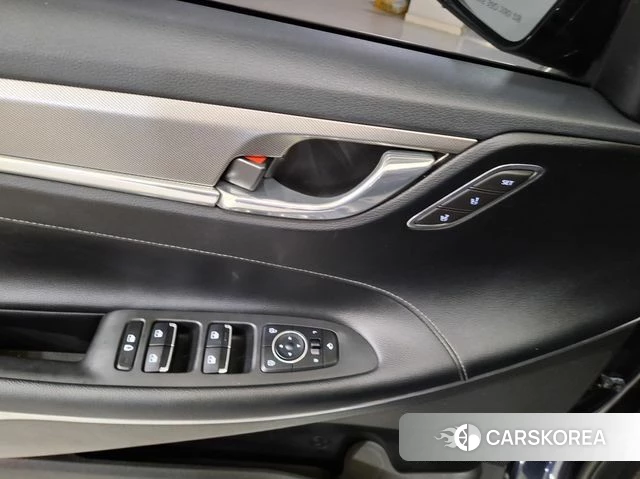 Hyundai The New Grandeur IG Hybrid id 4604543 из Кореи 7