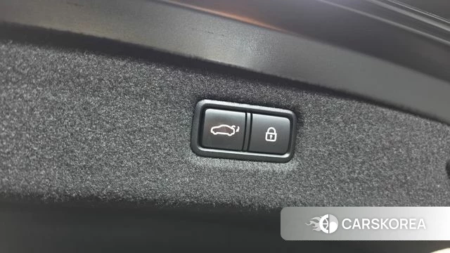 Genesis G90 id 4294650 из Кореи 7