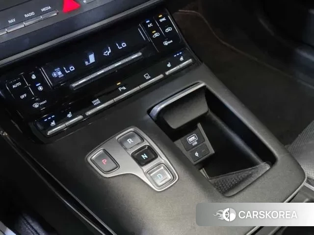 Hyundai The New Grandeur IG id 3697802 из Кореи 7