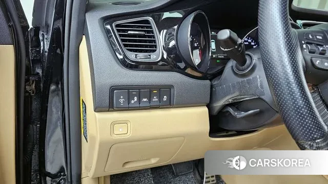 Kia The New Carnival id 3598918 из Кореи 7