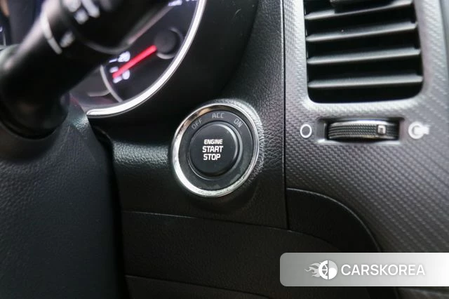 Kia The New K3 id 4351367 из Кореи 7