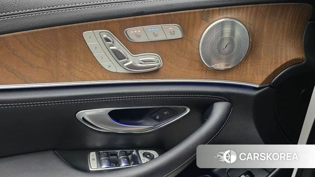 Mercedes-Benz E-Class W213 id 4760226 из Кореи 7