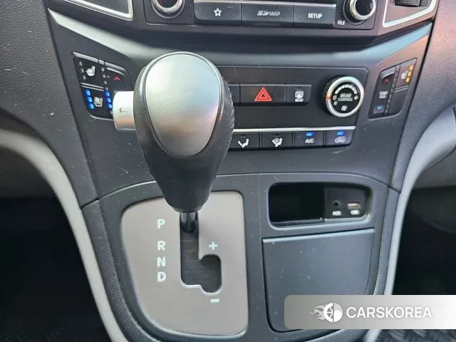 Hyundai The New Grand Starex id 3161786 из Кореи 7