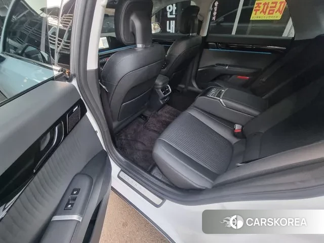 Hyundai Grandeur Hybrid (GN7) id 3734451 из Кореи 7
