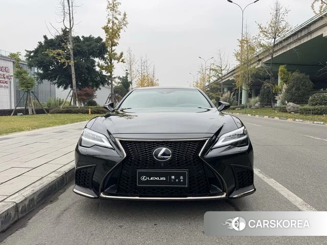 Lexus LS id 4298015 из Китая 7