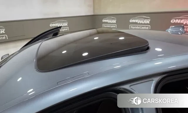 BMW 5 Series (G30) id 3709469 из Кореи 7