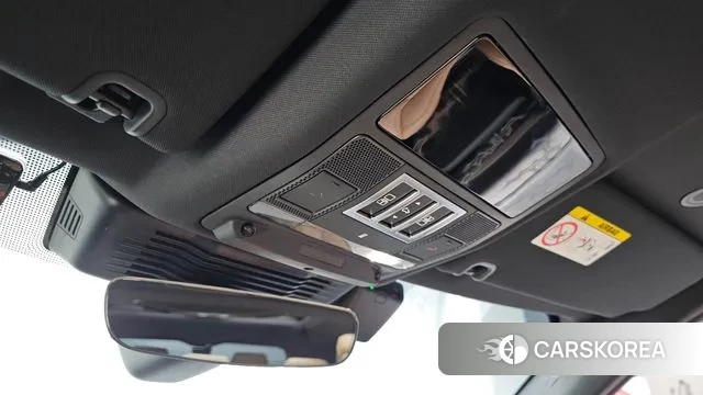 Land Rover Discovery 5 id 3031363 из Кореи 7