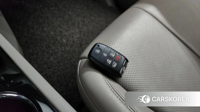 Kia The New Carnival id 4531013 из Кореи 7