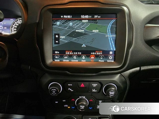 Jeep Renegade id 4573495 из Кореи 7