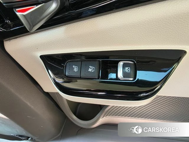 Kia Carnival 4th generation id 3889206 из Кореи 7