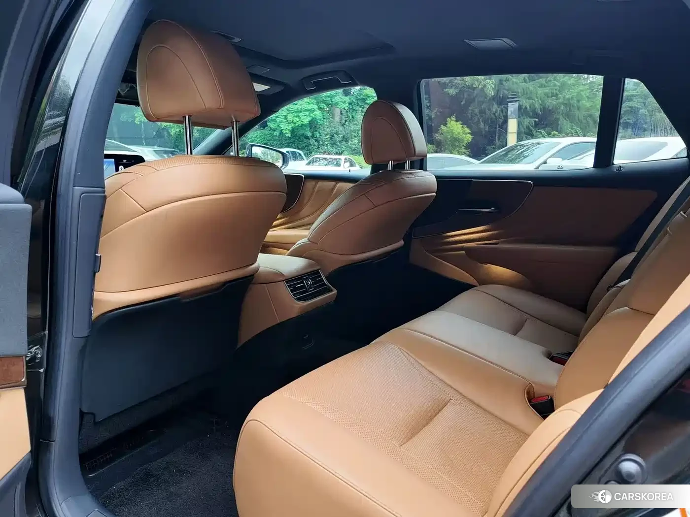 Lexus LS id 4654004 из Китая 7