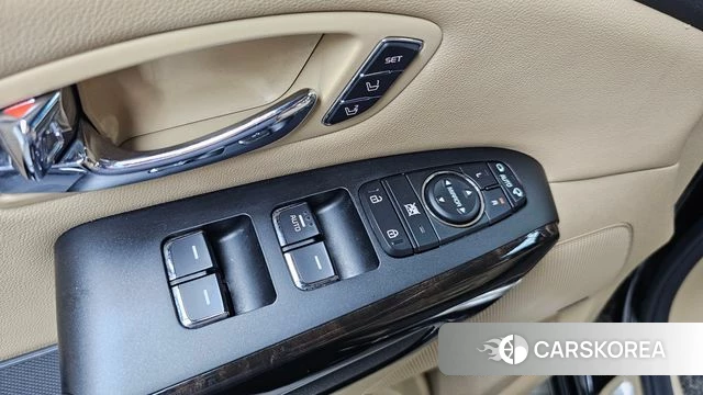 Kia The New Carnival id 4483088 из Кореи 7