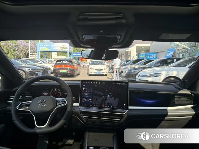 Volkswagen Passat id 4348818 из Китая 7
