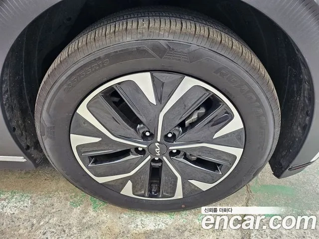 Kia EV6 id 2873773 из Кореи 7