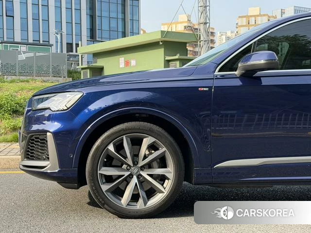 Audi Q7 id 4253868 из Китая 7