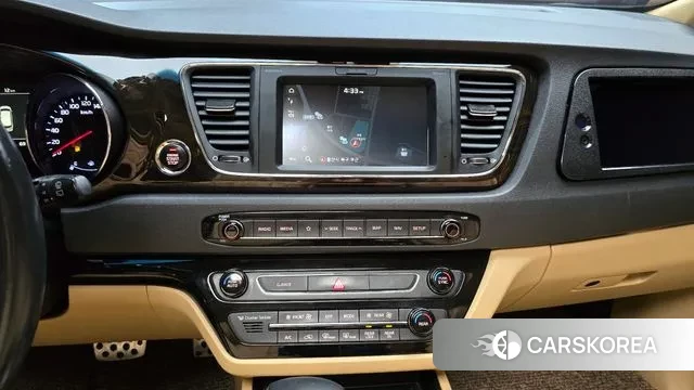 Kia The New Carnival id 3034062 из Кореи 7