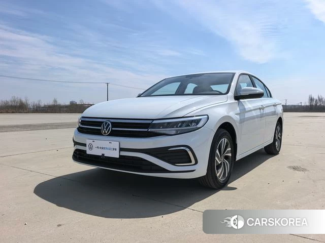 Volkswagen Bora id 4254143 из Китая 7
