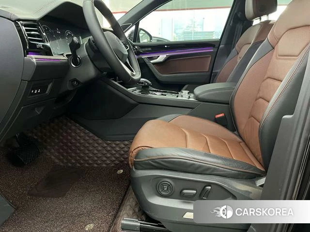 Volkswagen Touareg id 4367079 из Китая 7