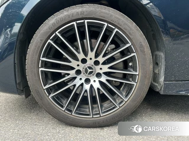 Mercedes-Benz Class C id 4365670 из Китая 7